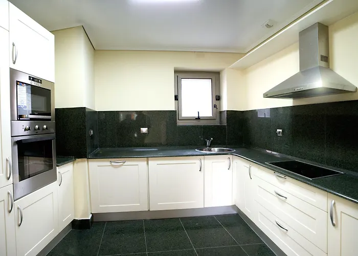 Apartahotel Santiago 4*