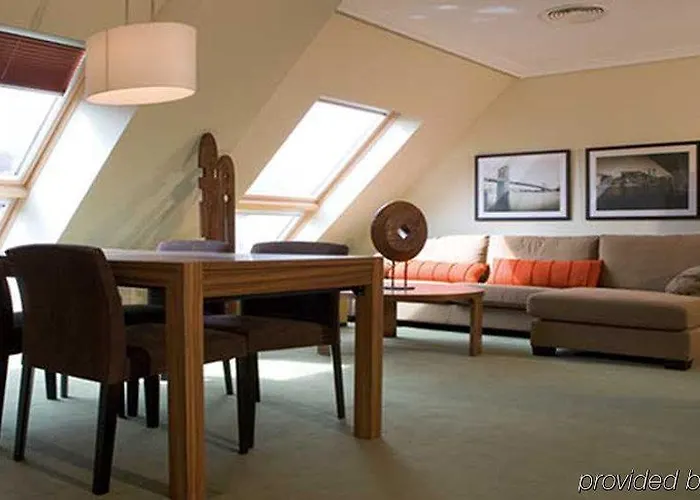 Apartahotel Santiago Bilbao