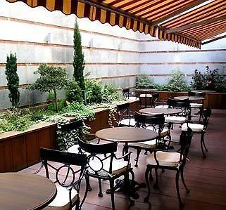 Lägenhetshotell Santiago 4*