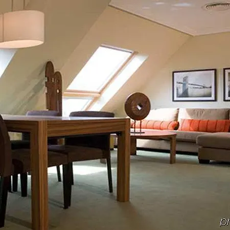 Aparthotel Santiago Bilbao