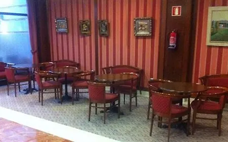Lägenhetshotell Santiago 4*